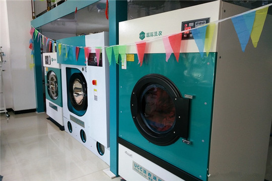 开干洗店应该如何选购一套干洗设备