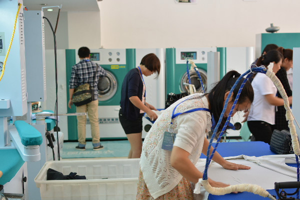 学干洗衣服去哪里学